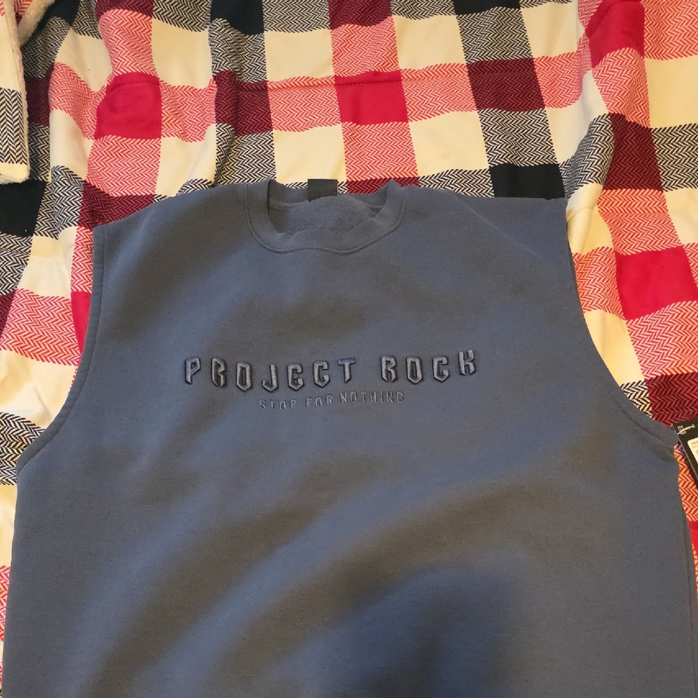 Under Armour Gray Crew Neck Sweatshirt